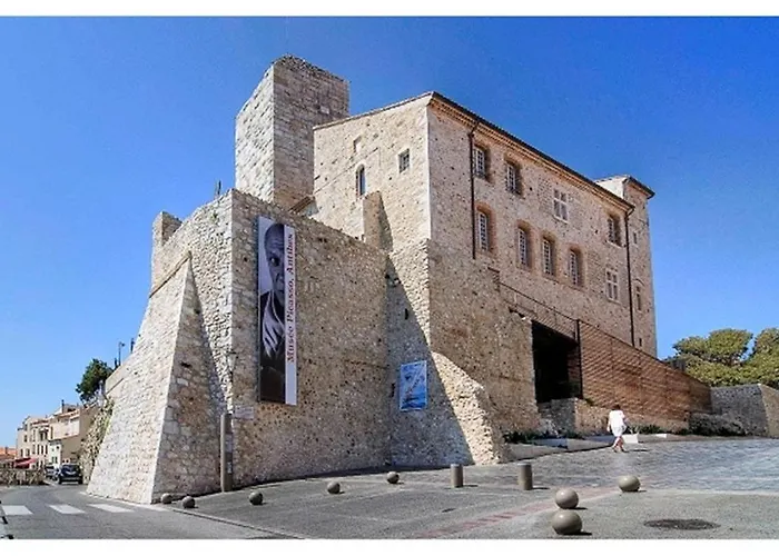 Apartament Splendide 3 Pieces Vue Antibes