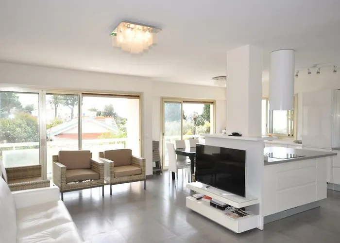 Splendide 3 Pieces Vue * Antibes