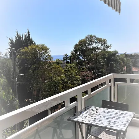 Splendide 3 Pieces Vue Apartment