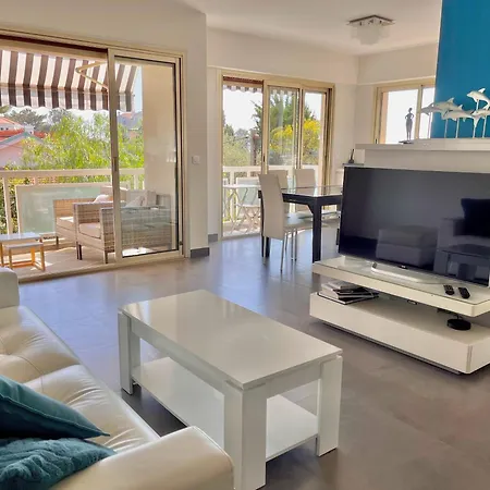 Daire Splendide 3 Pieces Vue Antibes