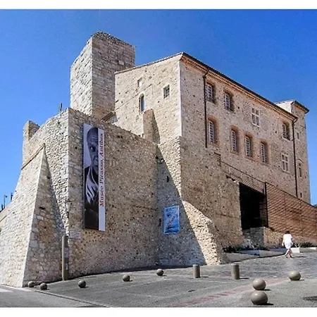 Daire Splendide 3 Pieces Vue Antibes